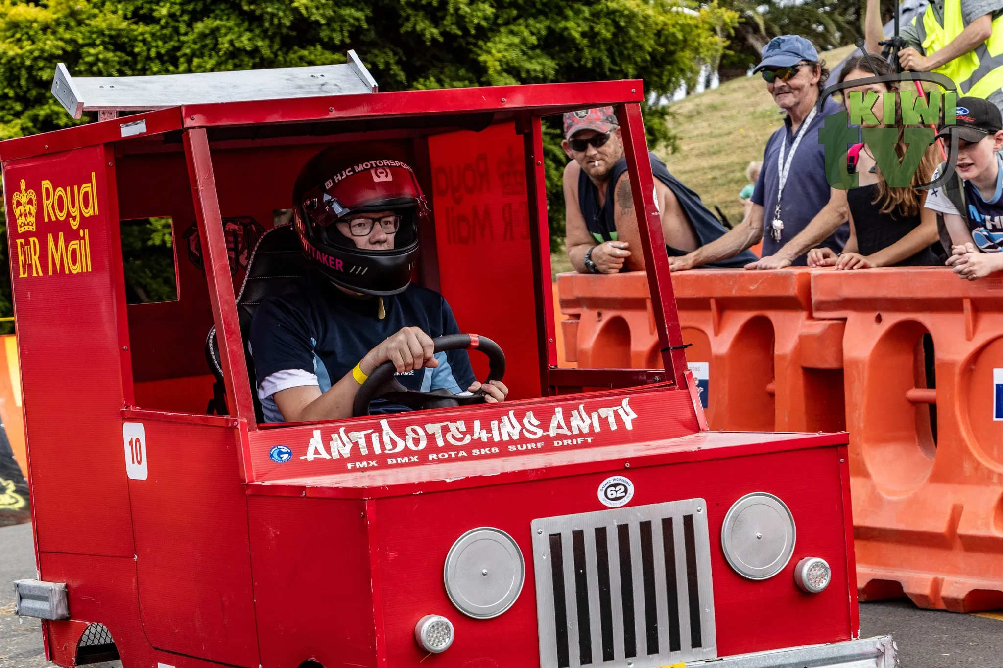 Volunteers staging carts at the top of the hill